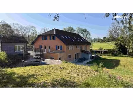 moulin de prestige 5*- gîte/chambres d'hôtes et habitation- 561m² - rentabilité 109k/an (p