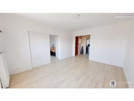 appartement 4 pièces 77 m²