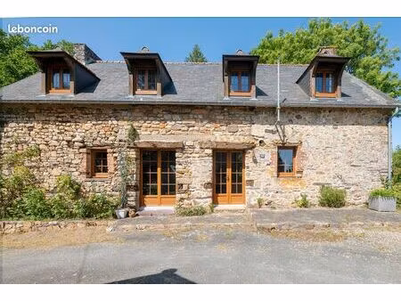 maison 6 pièces 155 m²