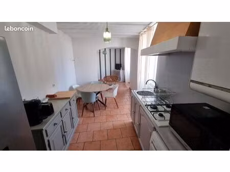 apparemment meublé