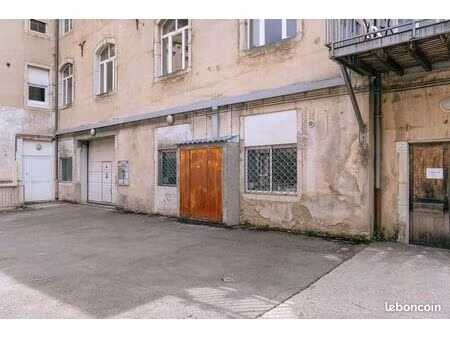 local d’activités – bureaux / atelier / stockage – 428 m² – saint-claude