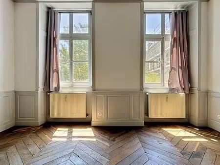 appartement 2 pièces 66 m²