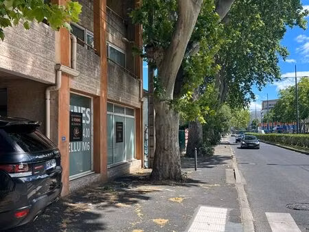 local commercial 85 m² montpellier