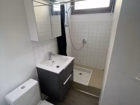 studio meublé