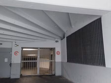 garage box | rentabilité 11% | spécial investisseurs | colocation motos | déjà loué