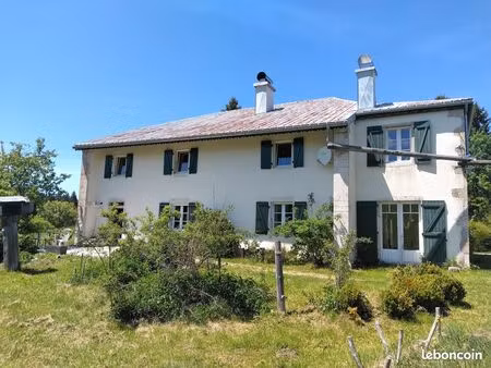 ferme rénovée de 200m2