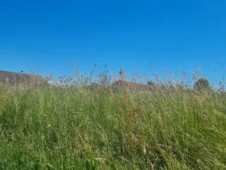 terrain à bâtir 596m²
