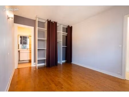 immeuble 204 m² l ile bouchard