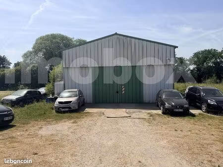 local industriel 140 m²