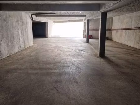 place/stationnement/parking