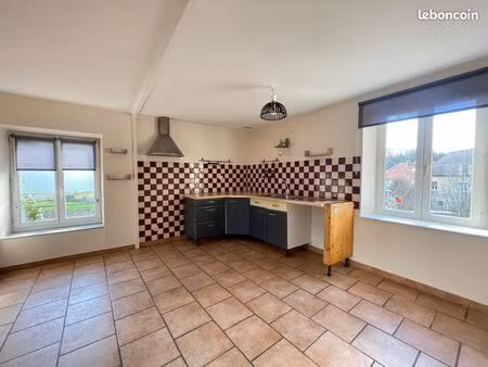 maison 6 pièces 140 m²