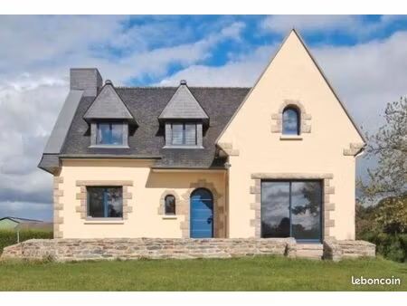 superbe maison familiale sur terrain de 2 000 m²
