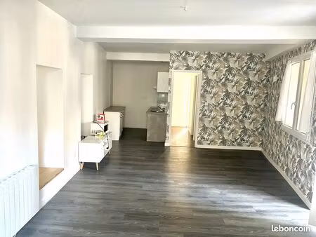 appartement 3 pièces 55 m²
