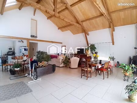 maison 4 pièces 160 m²