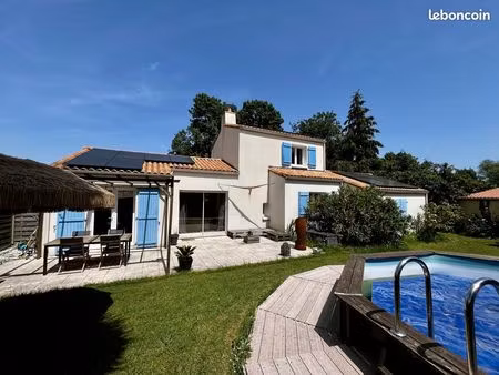 maison 7 pièces 153 m²