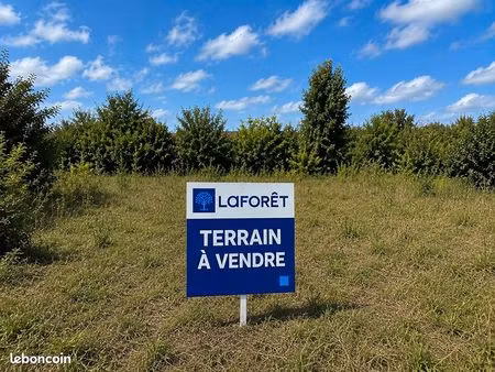 terrain 1410 m² saint sever