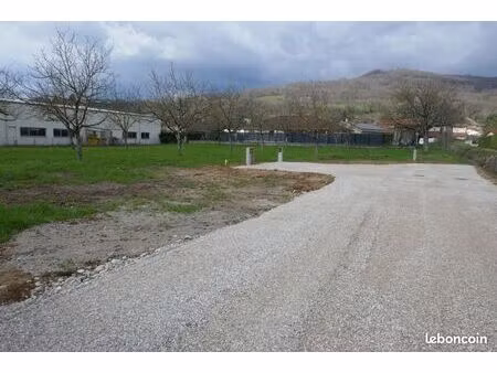 3 lots dans petit lotissement à vinay 38470