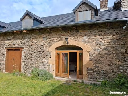 appartement 500 2 chambres + grand terrain +grange