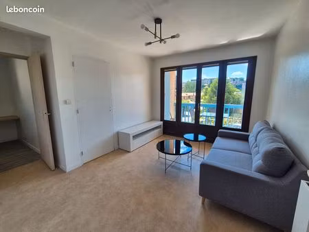 appartement avec loggia et garage