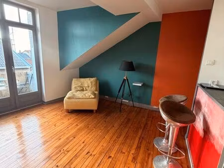 bel appartement dans le centre d yssingeaux