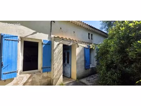 av maison sans vis a vis