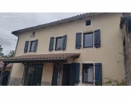grande maison rénovée +grange
