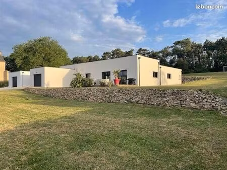 propriété 8 pièces 193 m²