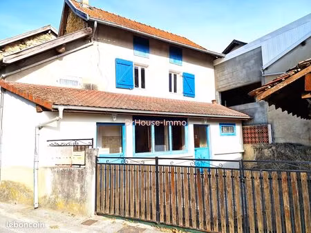 maison de village 3 pièces 53 m²