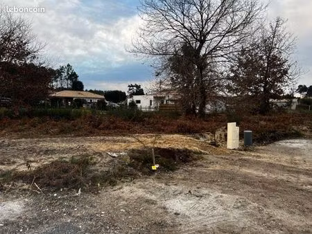 terrain 670m2 libre constructeur