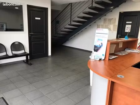 bureaux 230 m2