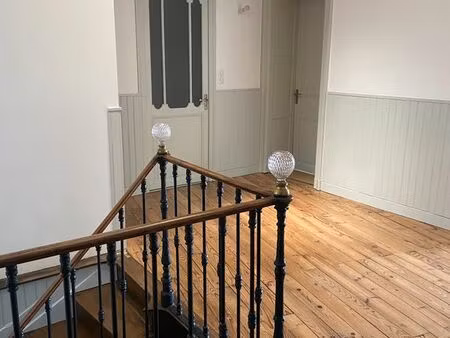 appartement rénové avec garage