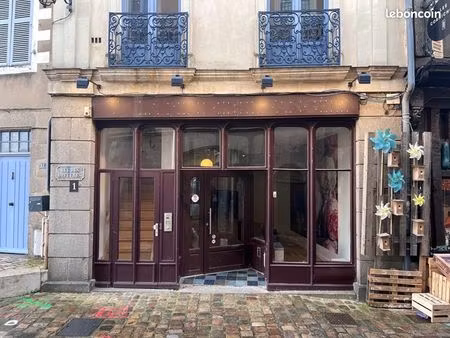 local commercial 158 m²