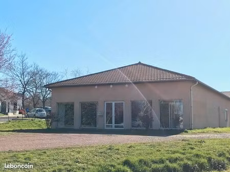 local disponible 01 juillet 2026