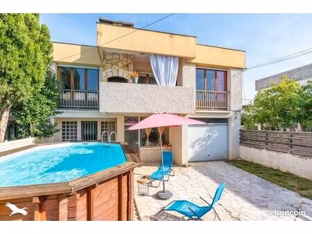 maison de ville 6 pièces 135 m²