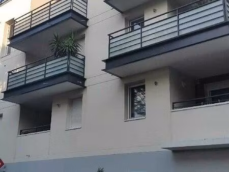 a vendre t2 bd jules verne nantes