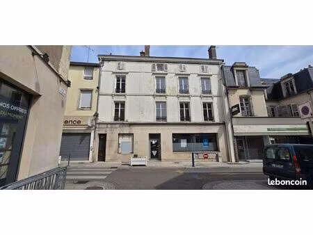 appartement 4 pièces 104 m²