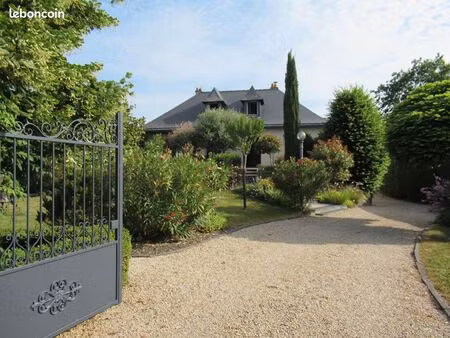 maison 6 pièces 110 m²
