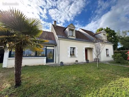 maison 6 pièces 145 m²
