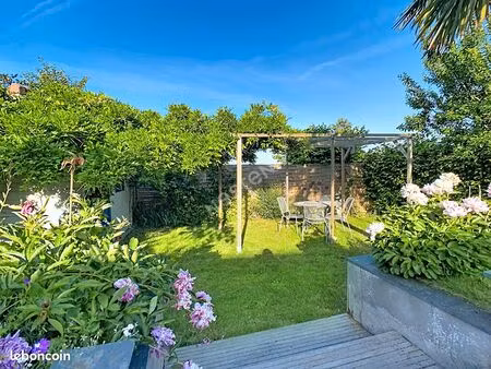 maison 4 pièces 95 m²
