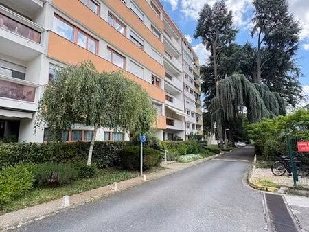 appartement 4 pièces 89 m²