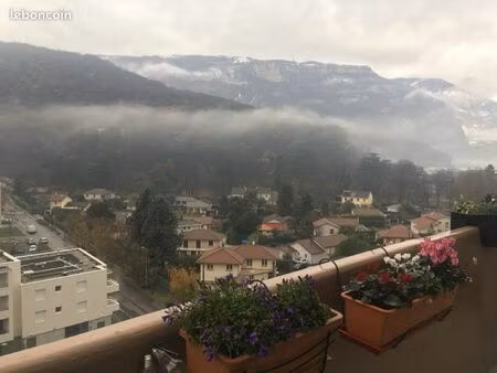 bel appartement t4 vue impressionnante sur les 3 massifs