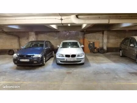 parking couvert angle jeanne d'arc/républiqu nancy