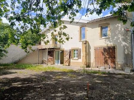 maison 5 pièces 150 m²