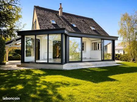 maison 6 pièces 131 m²