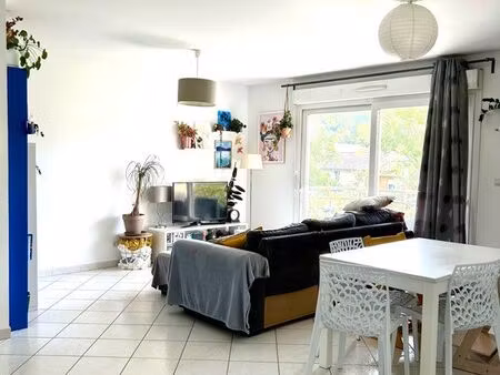 appartement t3 traversant - 72 23m2