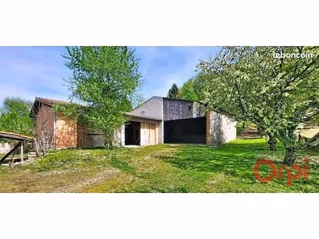 maison 2 pièces 280 m²