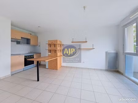 appartement 1 pièce 35 m²