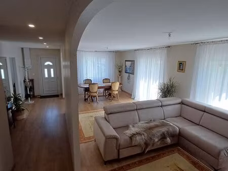 maison rénovée avec vue dégagée – amboise / nazelles-négron – dpe b