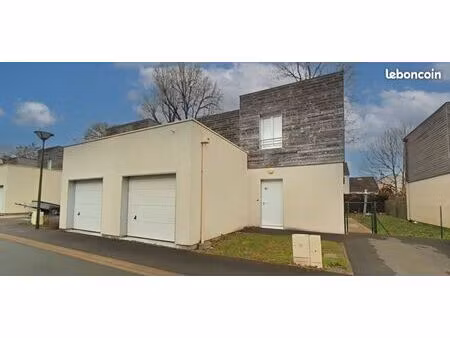 maison - 4 pièces - 83 m²