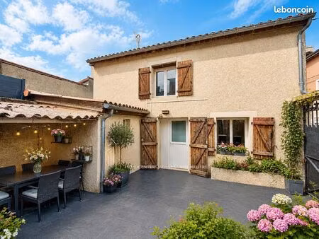 maison de village 3 pièces 77 m²